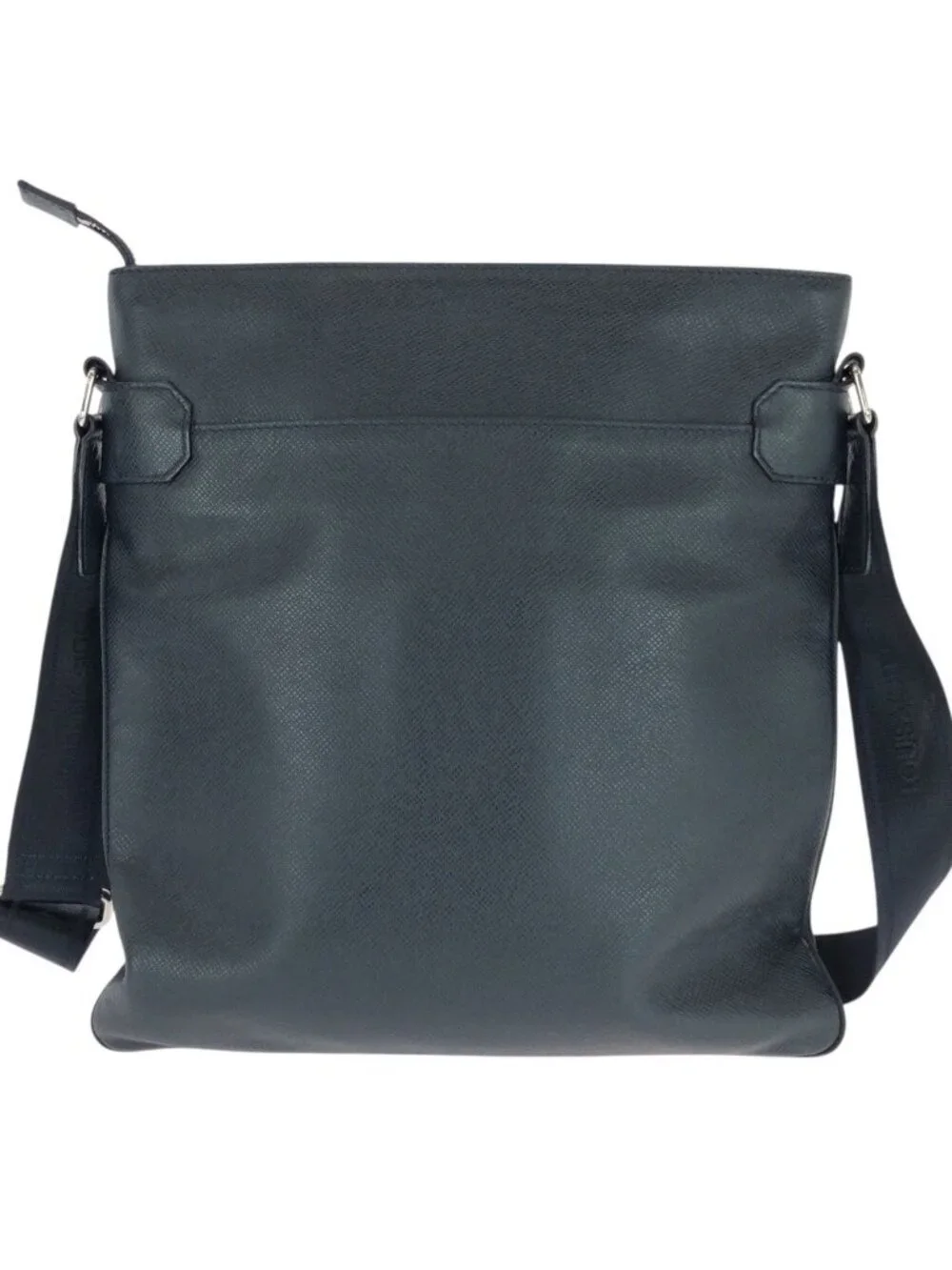 Louis Vuitton Taiga Sasha Navy Silver Leather Shoulder Bag